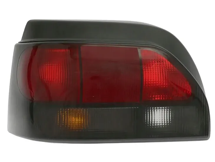 depo-le-renault-clio-tyl-typ-samochodu-samochody-osobowe