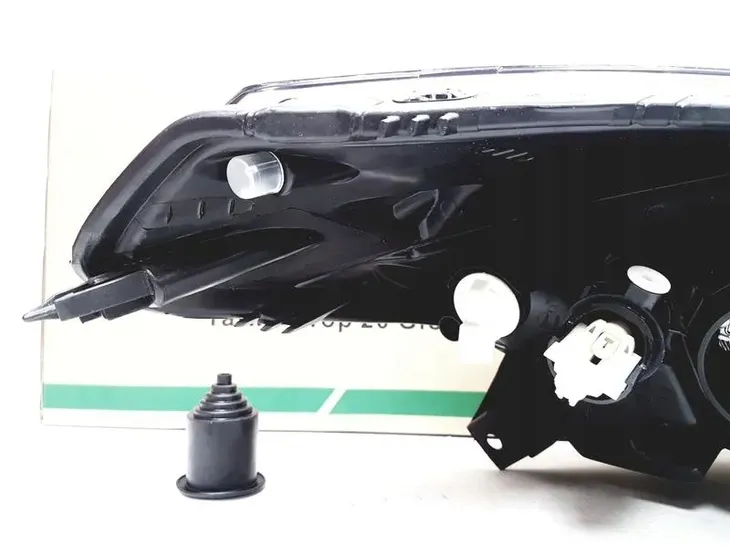 depo-dacia-le-rodzaj-swiatel-mijania-tradycyjne-halogenowe