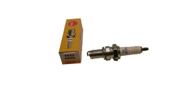 swieca-ngk-zaplonowa-dr8es-5423-honda-yamaha