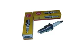 swieca-ngk-zaplonowa-dpr8ea-9-4929-yamaha-suzuki