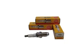 swieca-ngk-zaplonowa-bkur5et-10-7553-audi-skoda-vw