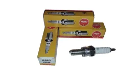 swieca-ngk-zaplonowa-cr9e-6263-honda-yamaha