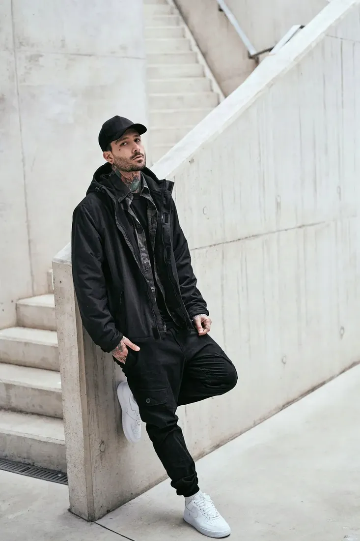 kurtka-brandit-windbreaker-frontzip-black-xl