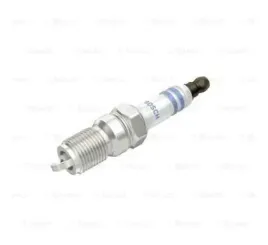 bosch-swieca-zaplonowa-49-plus-49-hr7kpp33