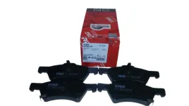 stan1-trw-gdb4129-klocki-hamulcowe-przod-chrysler-voyager-dodge