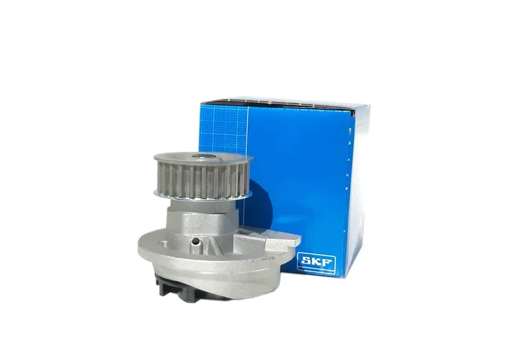 skf-pompa-wody-bmw-3-e90-5-e60-5-e61-x3-x6-x5-stan-nowy-waga-z-opakowaniem-3-kg