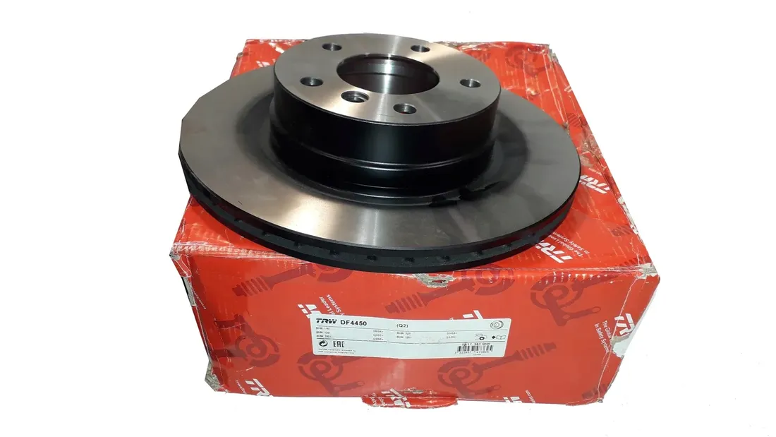 stan3-trw-tarcza-hamulcowa-przod-bmw-1-e81-e87-3-e90-e91