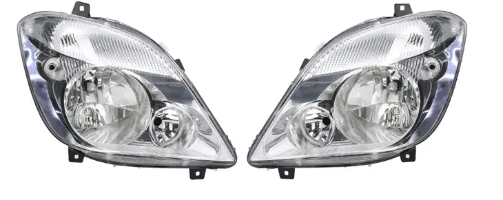 reflektor-tyc-20-11813-25-2-strona-zabudowy-prawa