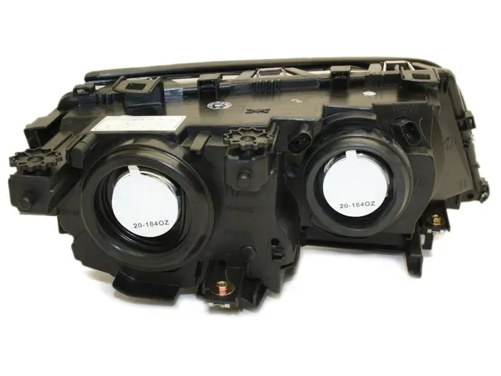 reflektor-tyc-20-0012-11-2-jakosc-czesci-zgodnie-z-gvo-q-oryginal-z-logo-producenta-czesci-oem-oes
