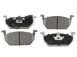 klocki-hamulcowe-przod-audi-a3-seat-leon-skoda-octavia-volkswagen-golf-vii