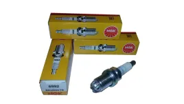 swieca-ngk-zaplonowa-bkur6etb-6992-alfa-romeo-147