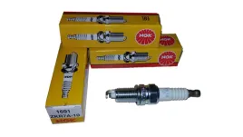 swieca-ngk-zaplonowa-zkr7a-10-fiat-grande-punto