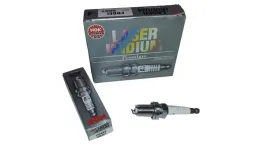 swieca-ngk-zaplonowa-fr6ei-2687-peugeot-mitsubishi