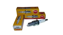 swieca-ngk-zaplonowa-bpr5es-7422-nissan-renault