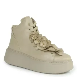 carinii-b9729-bezowe-skorzane-sneakersy-z-ozdoba-r-39