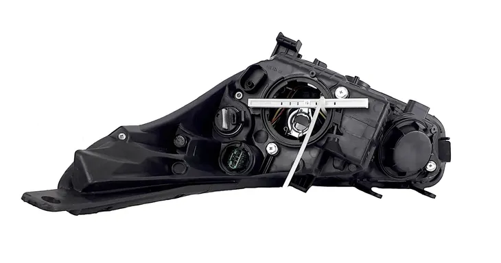 reflektor-tyc-20-14858-05-2-typ-samochodu-samochody-osobowe