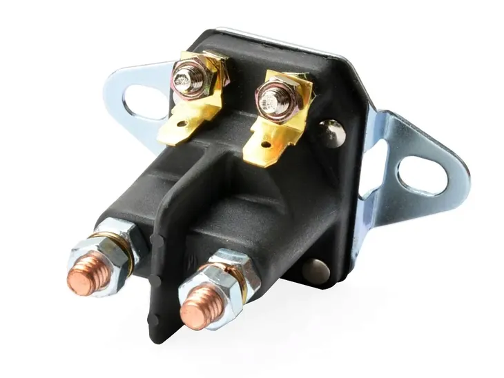 stycznik-uniwersalny-2-wejsciowy-sruby-m6-marka-garden-parts