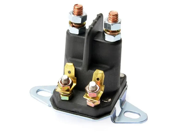 stycznik-uniwersalny-2-wejsciowy-sruby-m6-kod-producenta-23-06013