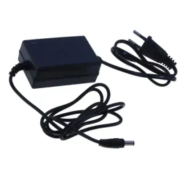 zasilacz-wtyczkowy-do-zrodel-led-stalonapieciowy-12v-2a-24w-idealed