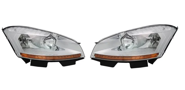 reflektor-tyc-20-11256-05-2-strona-zabudowy-lewa