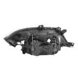 reflektor-tyc-20-0526-15-2-jakosc-czesci-zgodnie-z-gvo-q-oryginal-z-logo-producenta-czesci-oem-oes