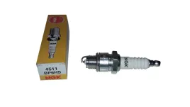 swieca-ngk-zaplonowa-bp6hs-4511-skoda-105-120-135
