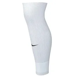 getry-tuby-nike-strike-fq8282-100-bialy-l-xl