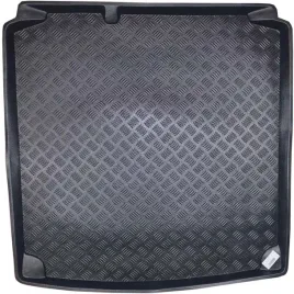 volkswagen-jetta-2011-mata-bagaznika-wklad