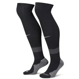getry-nike-strike-fq8253-010-czarny-xl