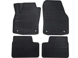 opel-astra-h-3-od-2004-dywaniki-gumowe-stopery