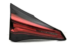 toyota-rav4-od-2016-lampa-led-lewa-w-klape