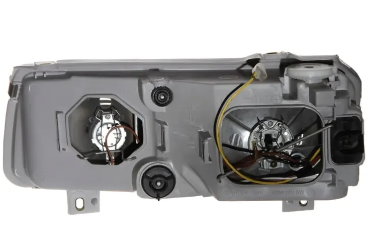 reflektor-tyc-20-3250-08-2-numery-katalogowe-zamiennikow-abakus-441-1116l-ld-em