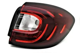 renault-captur-od-2017-lampa-tylna-prawa