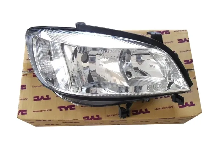 reflektor-tyc-20-5737-08-2-strona-zabudowy-prawa