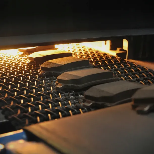 klocki-hamulc-vw-crafter-16-numer-katalogowy-oryginalu-man-65508206000-vw-2n0698151