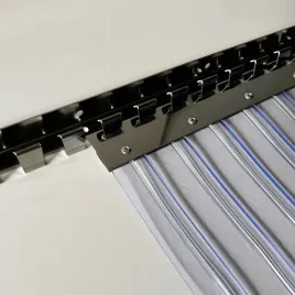 kurtyna-paskowa-s-150cm-x-h-300cm-pasy-pcv-zebrowane-300x3-mm