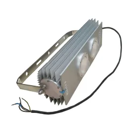 lampa-warsztatowa-naswietlacz-led-em-nh-exhd-105w-uzywana