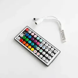 sterownik-led-rgb-44-przyciski-ir-72w-ec79457-eco-light