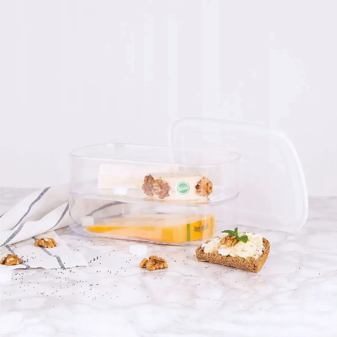 amuse-pojemnik-na-sery-1-7l-stan-nowy