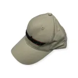 czapka-z-daszkiem