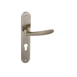 klamka-na-szyldzie-dlugim-goa-patyna-do-drzwi-38-45-mm-kuchinox