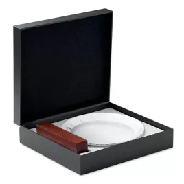 statuetka-na-20-lecie-slubu-prezent-porcelanowa-rocznica-md1159