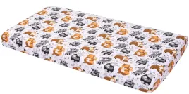 mio-bebe-przescieradlo-bawelniane-z-gumka-120x60-do-lozeczka-lesna-rodzina