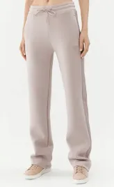 spodnie-dresowe-damskie-guess-brenda-scuba-straigh-bezowe-l