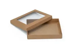 pudelko-ozdobne-z-oknem-kraft-195x155x30mm