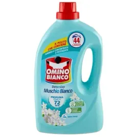 plyn-do-prania-pizmo-wloski-muschio-bianco-176l-omino-bianco