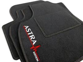 dywaniki-wycieraczki-czarne-opel-astra-h-2004-2014-2x-haft-astra-edition