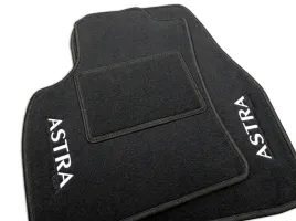 dywaniki-welurowe-opel-astra-j-2009-15-4x-haft