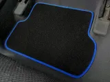 dywaniki-welurowe-extra-toyota-matrix-2002-stan-nowy-waga-z-opakowaniem-2-kg