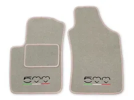 dywaniki-welurowe-przod-fiat-500-bezowe-haft